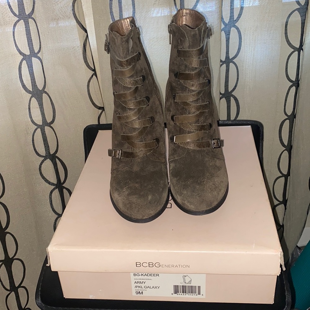 BCBGeneration Boots